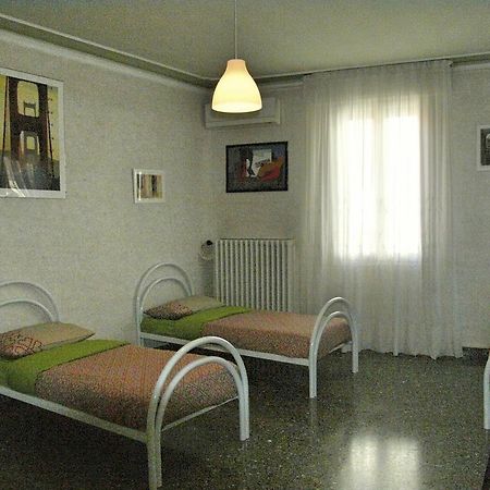Готель Bella Venezia Екстер'єр фото