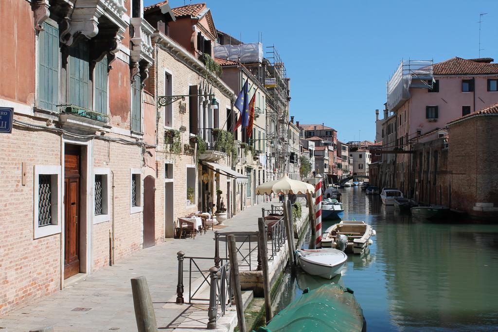 Готель Bella Venezia Екстер'єр фото